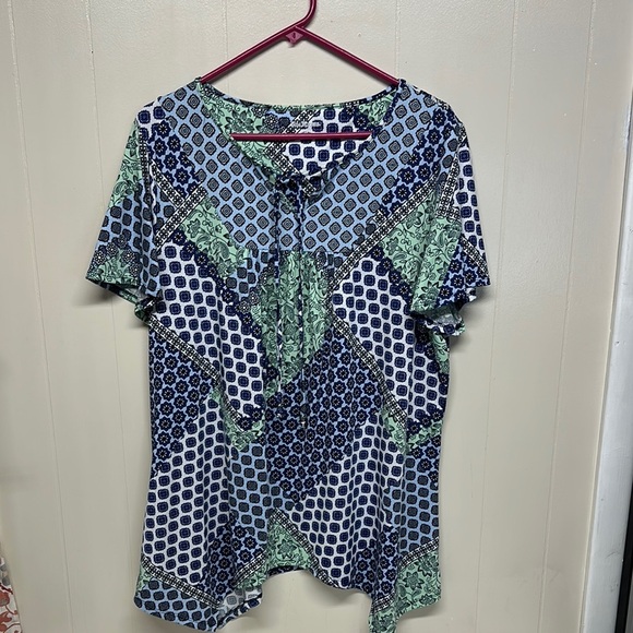 Kim Rogers Blue,Green and whiteShort Sleeve Blouse - Picture 1 of 11